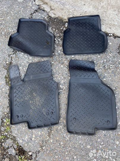 Коврики на volkswagen jetta