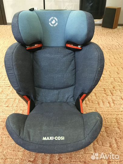 Детское автокресло 15 до 36 кг maxi cosi