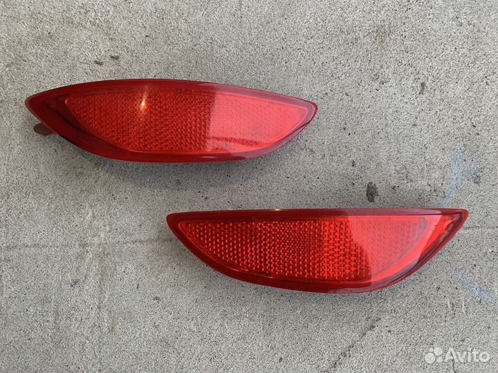 Отражатель в бампер задний hyundai solaris 1