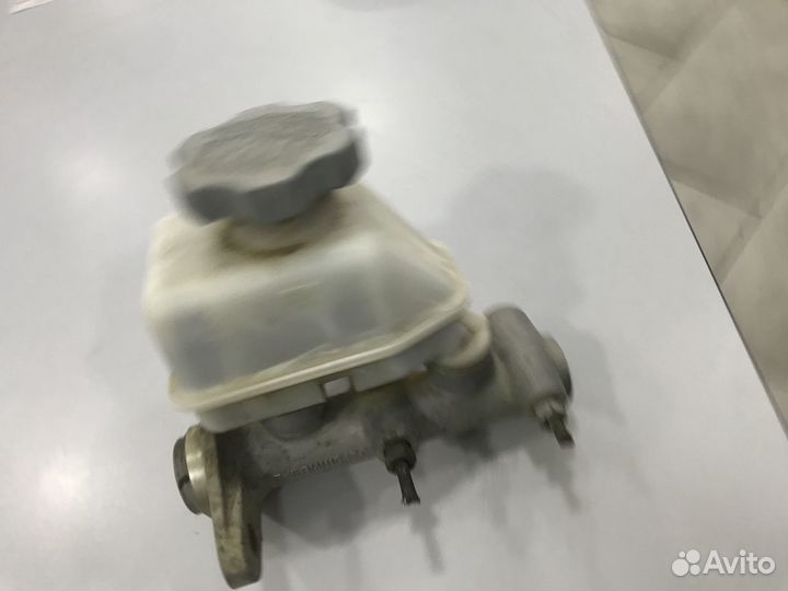 Главный тормозной цилиндр Hyundai Accent