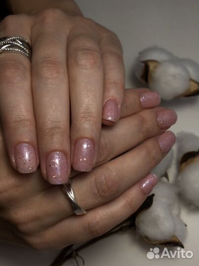 Маникюр,педикюр