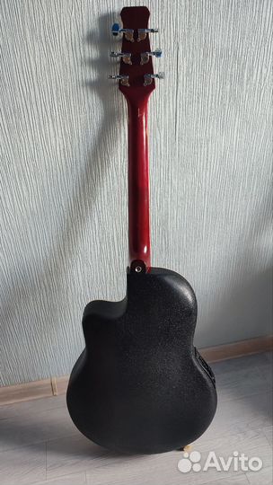 Гитара с подключением