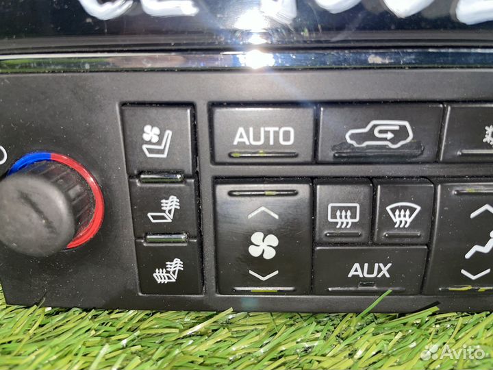 Блок управления климат-контролем Cadillac Escalade