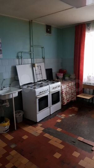 Комната 13 м² в 5-к., 6/9 эт.