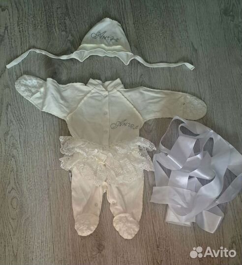 Комплект на выписку для девочки