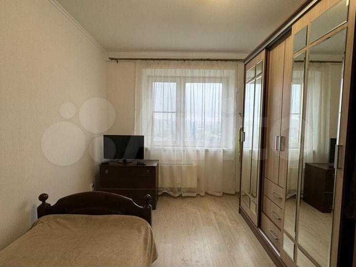 2-к. квартира, 60 м², 17/18 эт.