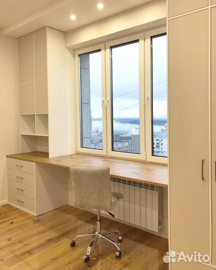 Рабочий уголок