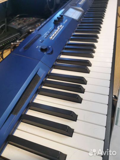 Цифровое пианино casio privia PX-560M