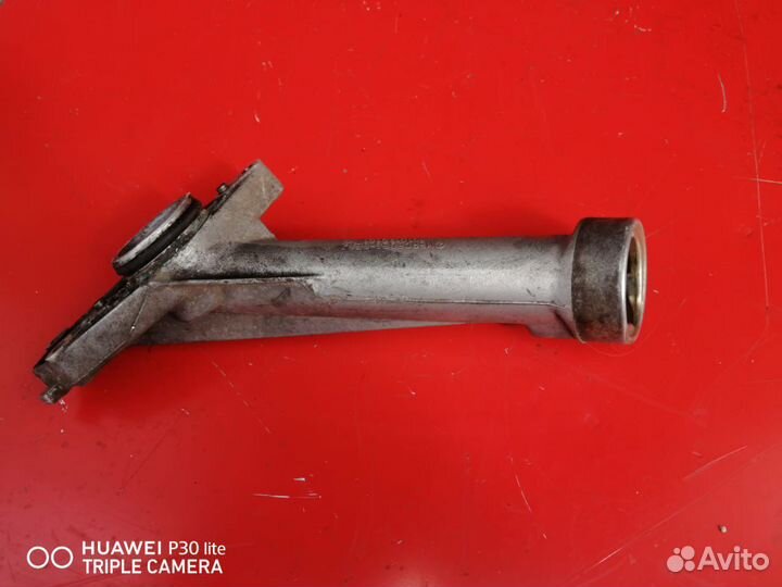 Маслозаливная горловина к Мерседес Т1 208-410