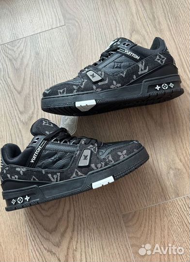 Кроссовки Louis Vuitton Black