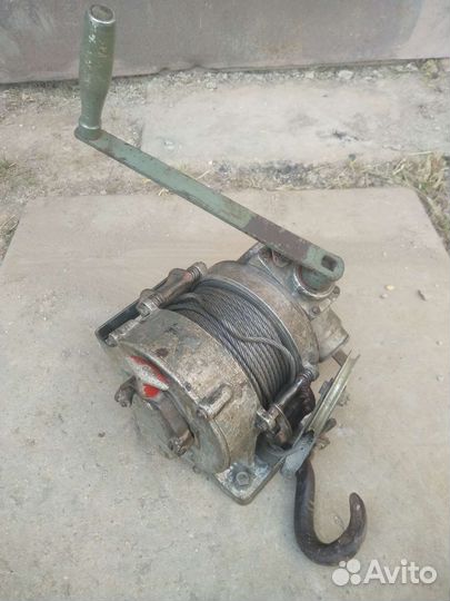 Лебедка ручная авиационная