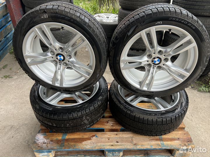 Колеса в сборе BMW F30 R18, 400 Стиль М на зимней