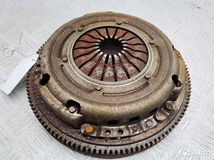 Маховик (демпфер сцепления) для Volkswagen Polo 4