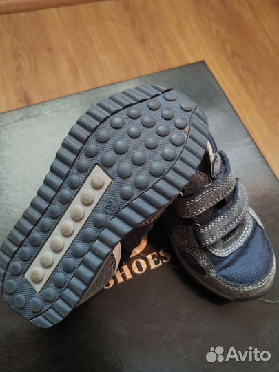 Кроссовки на мальчика 22 размер, 24 размер