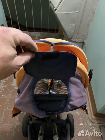 Детский велосипед с ручкой