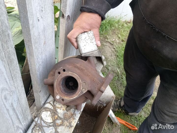 Турбина hino 300 узкая кабина