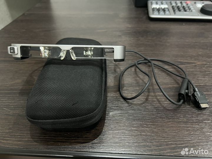 Очки дополненной реальности Epson Moverio BT-300