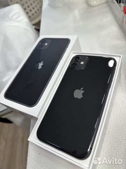 iPhone 11, 64 ГБ