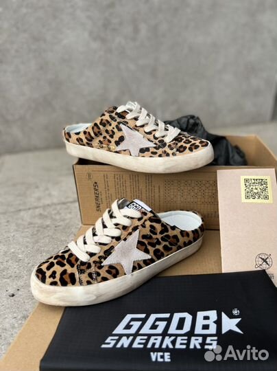 Golden goose super star sabot