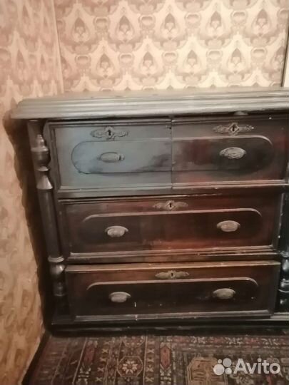 Комод старинный антикварный