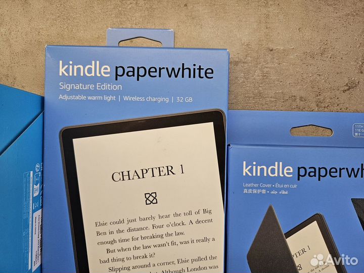 Amazon Kindle Paperwhite SE Essentials bundle