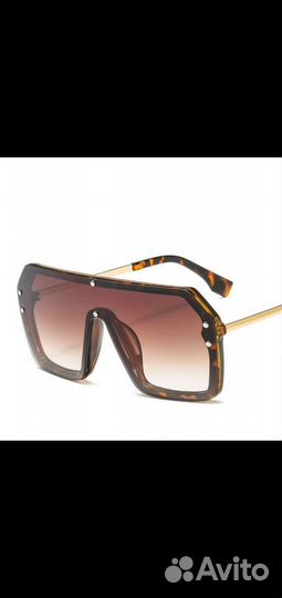 Солнцезащитные очки женские