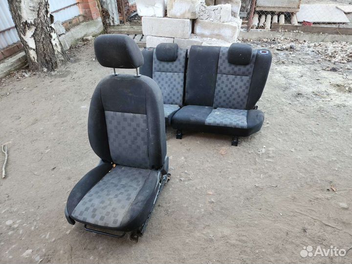 Дверная карта правая Ford focus 2 Купе