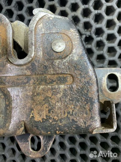 Замок капота Чери Фора A21 Chery Fora