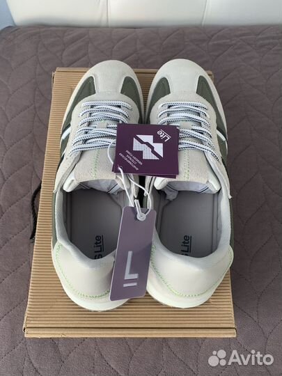 Кроссовки Mascotte 42,43р, оригинал