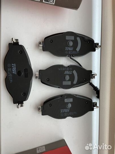 Коллодки с датчиком износа на Skoda, Volkswagen