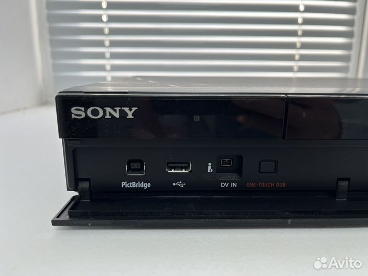 DVD рекордер Sony AT100