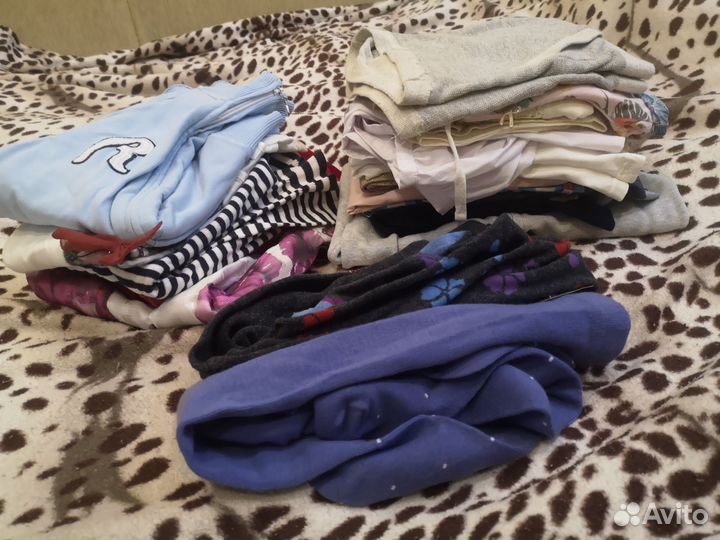 Бесплатно Вещи пакетом на девочку 8-10 лет