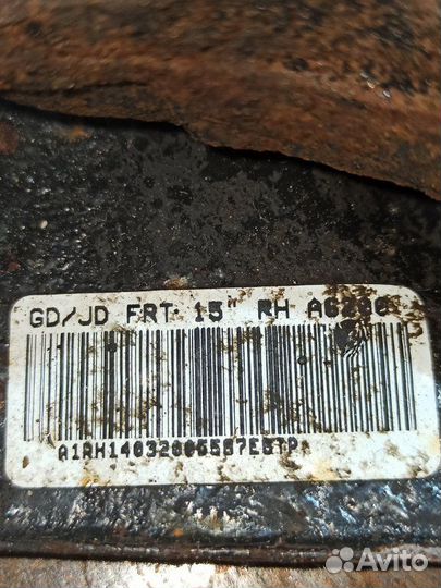 Кулак поворотный передний правый Kia Ceed JD 1.6