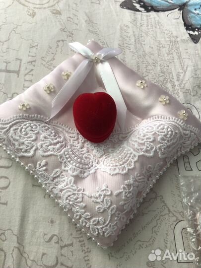 Футляр и подушечка для колец