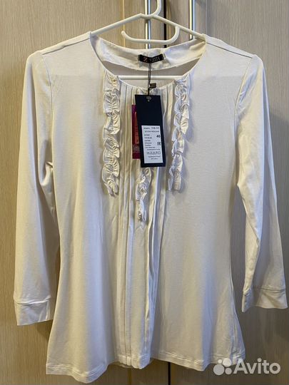 Блузка белая 46