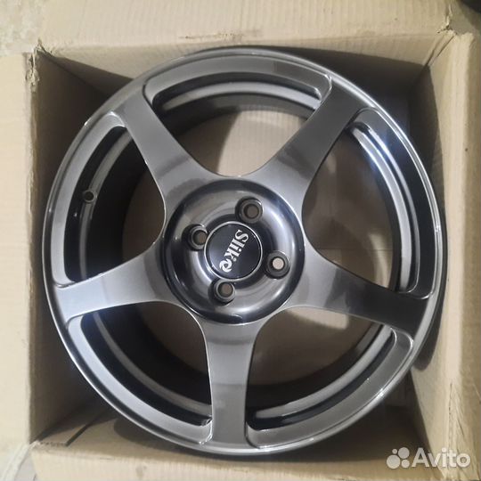 Литые диски Слики r 16 на ваз