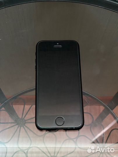 iPhone 5S, 16 ГБ