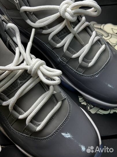 Кроссовки Air Jordan 11 grey