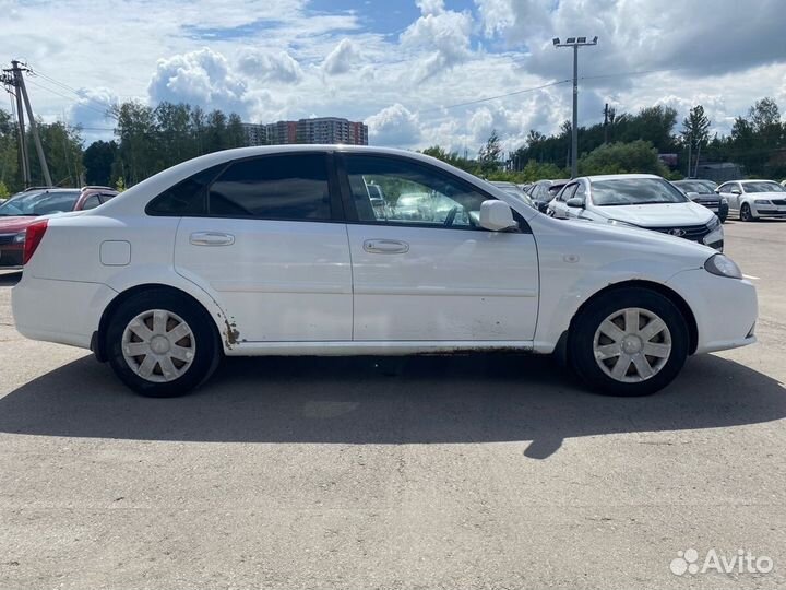 Daewoo Gentra 1.5 МТ, 2013, 320 000 км