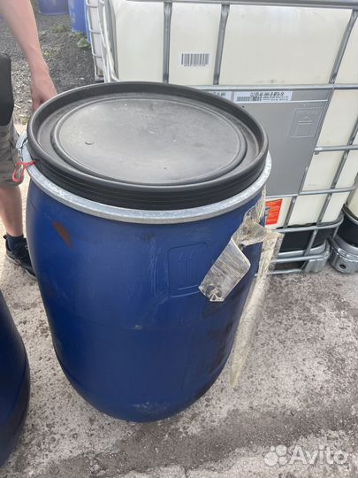 Бочка пластиковая 230л б/у