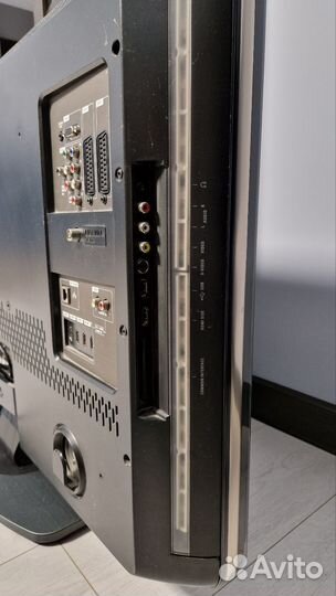 Телевизор Philips 37PFL9604H/60