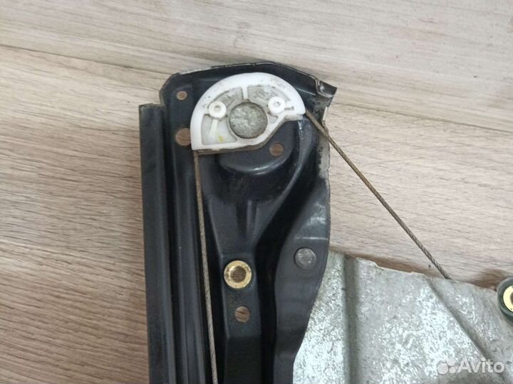 Стеклоподъемник передний правый форд фокус 1