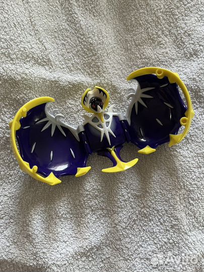 Покемон Лунала