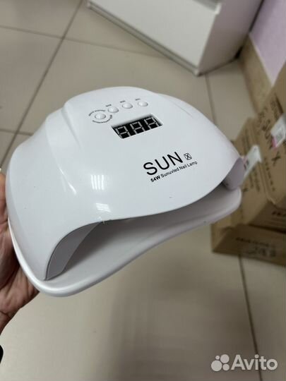 Лампа для ногтей