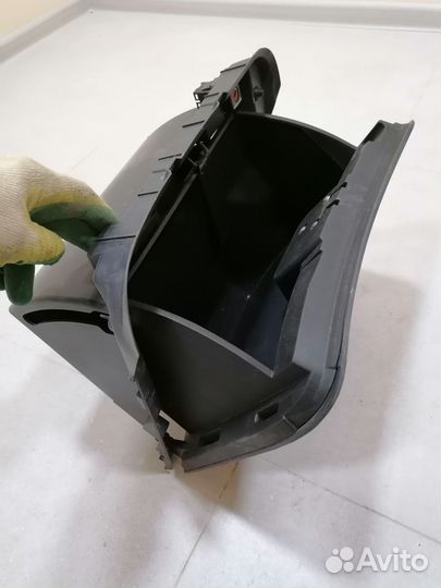 Бардачок на Haima 3 2010-2013