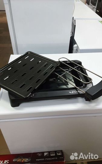 Электрогриль Sinbo SBG 7101(новый)