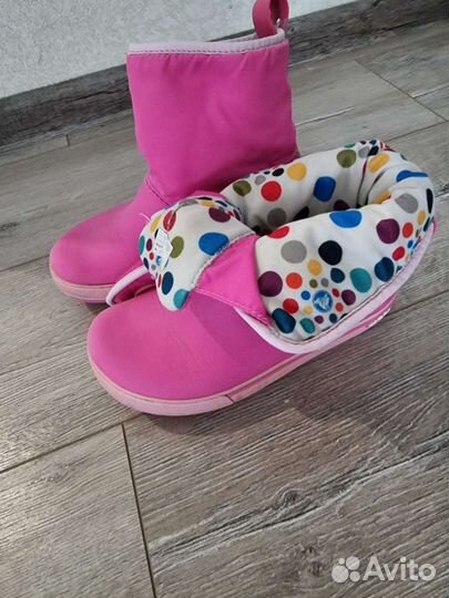 Резиновые сапоги crocs j2