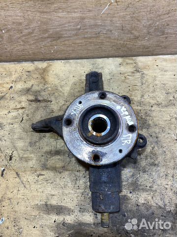 Поворотный кулак передний правый Berlingo B9 X115