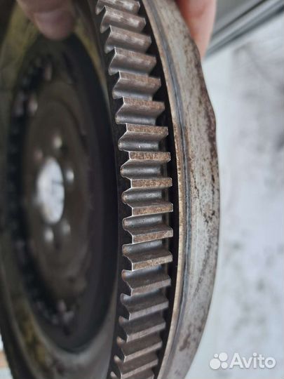 Продам маховик 04E105266 по LUK 415 0768 09