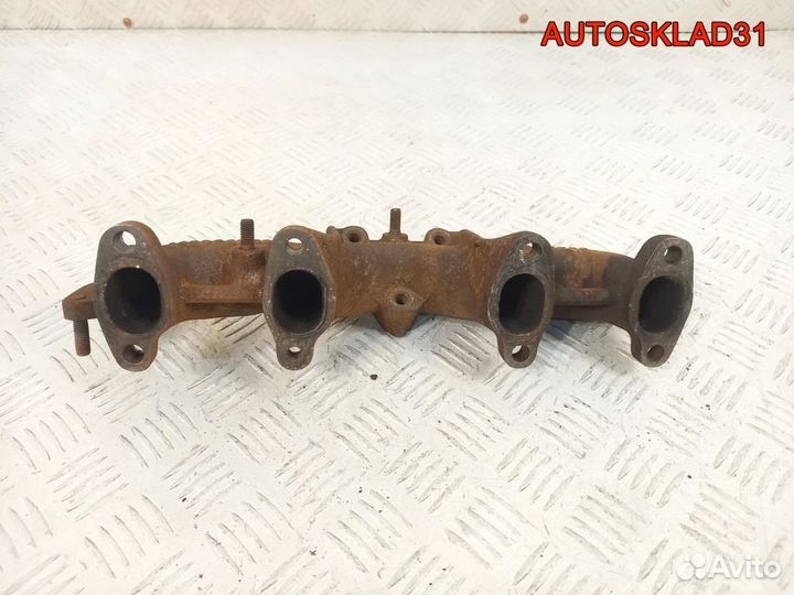 Коллектор выпускной VW Golf 3 1.9 1Z 028253033S